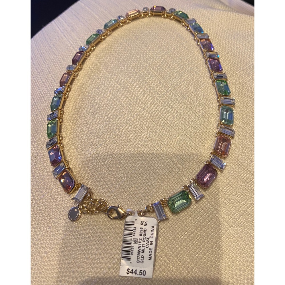 Costume necklace